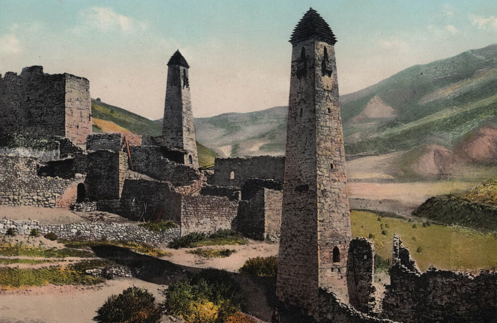 00023_Khani_village_towers