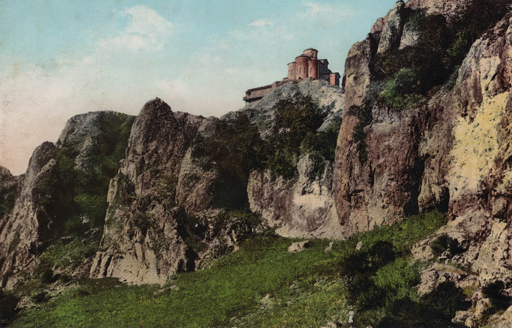 00055_Sheaninskaya_church_on_the_rock_near_Khumara